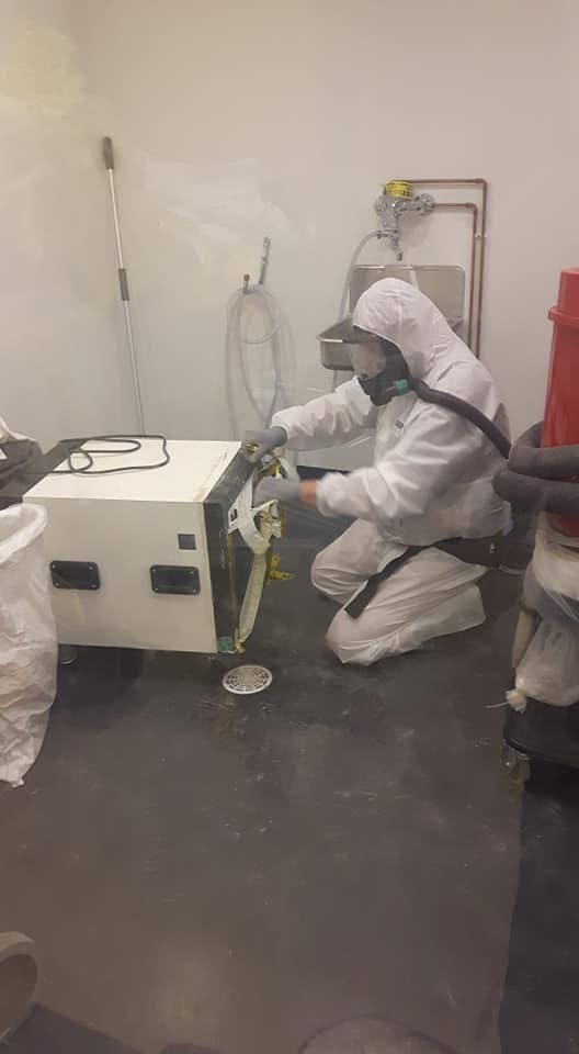 Asbestilaite – suodatus ja turvallisuus