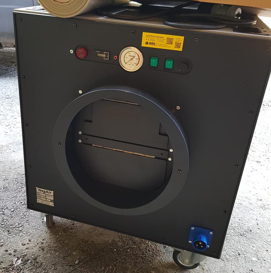 Asbestipurkulaitteisto